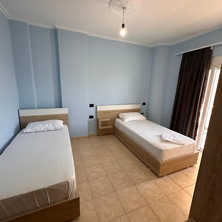 Infinity Blue - Sea View - Free Parking - 2 Bedrooms Lägenhet Sarandë