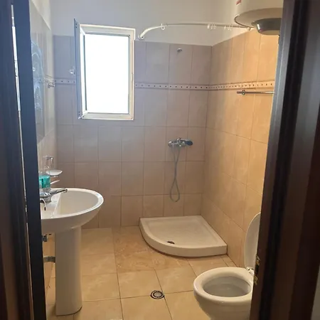 Infinity Blue - Sea View - Free Parking - 2 Bedrooms Lägenhet Sarandë