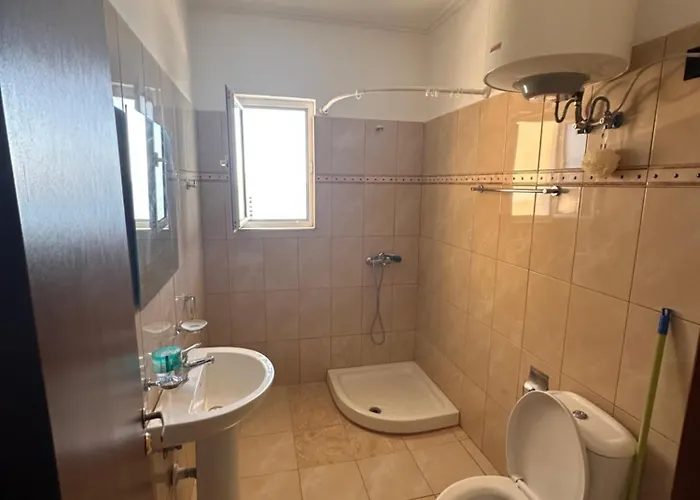 Infinity Blue - Sea View - Free Parking - 2 Bedrooms Appartamento Sarandë